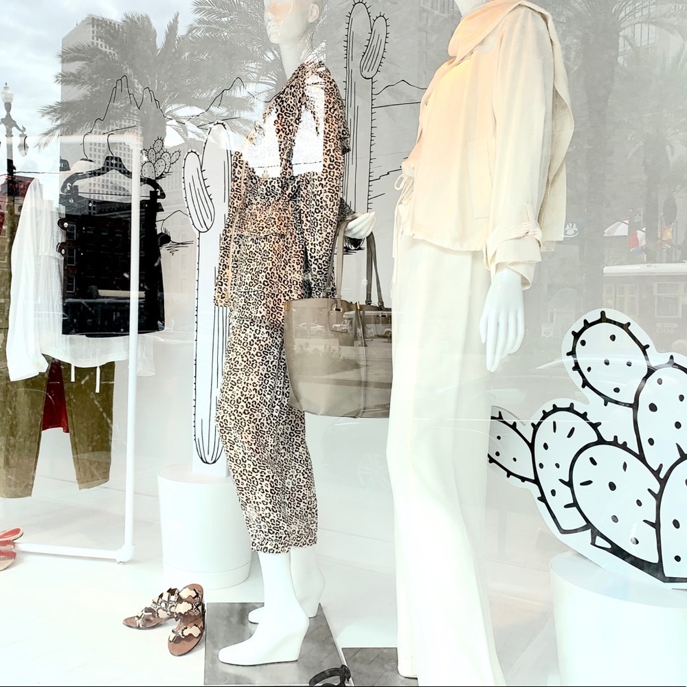 Meet your Posher, Simply Chic Bags